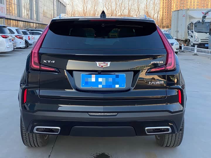 Cadillac XT4 2024 2024款 28T 两驱尊贵型