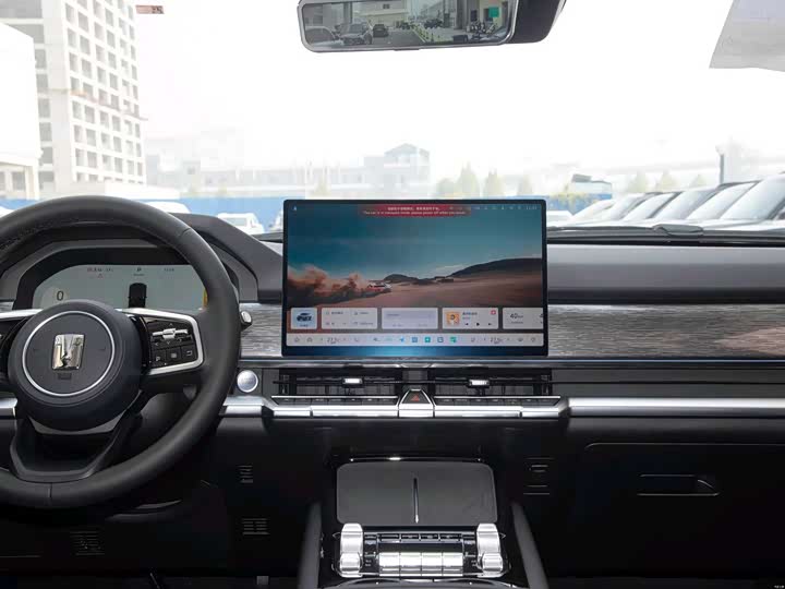 2026 Tank 400 Hybrid