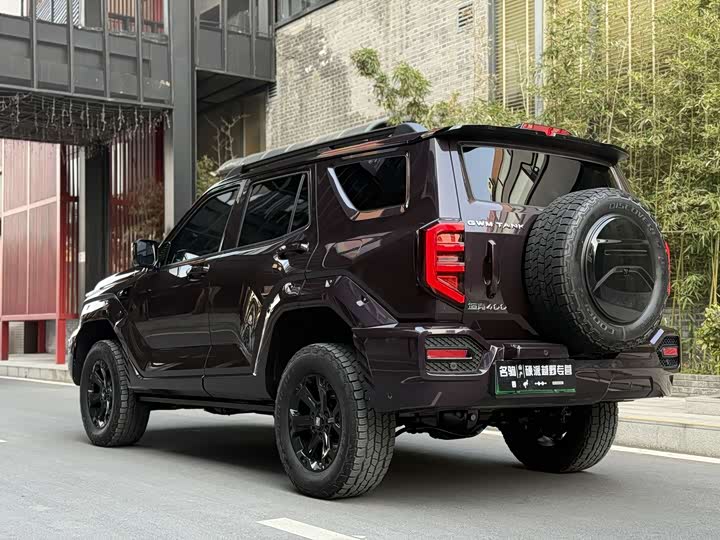 2026 Tank 400 Hybrid