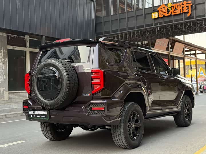 2026 Tank 400 Hybrid