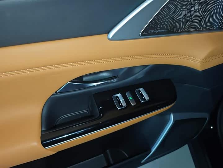 XPeng G9 2025 2025款 625 长续航 Max