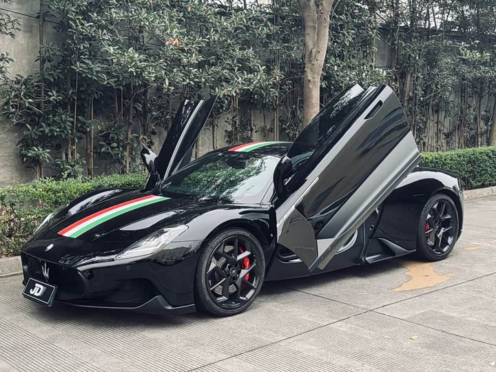 Maserati MC20 2020 2020款 3.0T 标准版