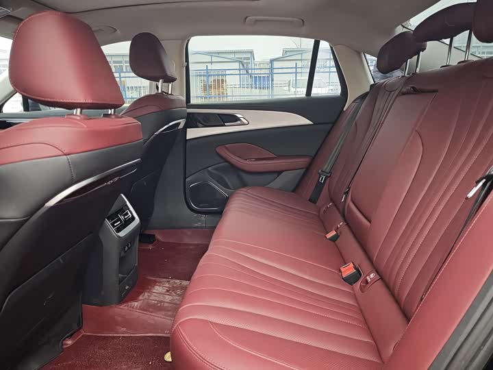 Hongqi H5 2025 2025款 1.5T DCT旗悦版