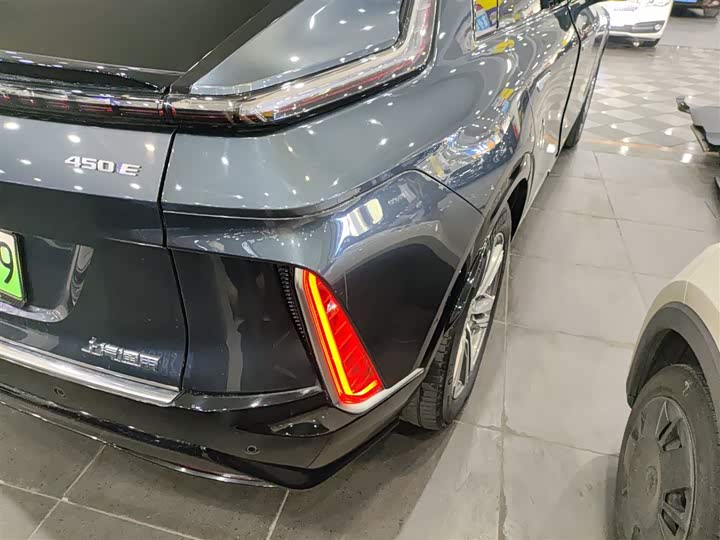 Cadillac Lyriq 2022 2022款 后驱长续航尊贵版