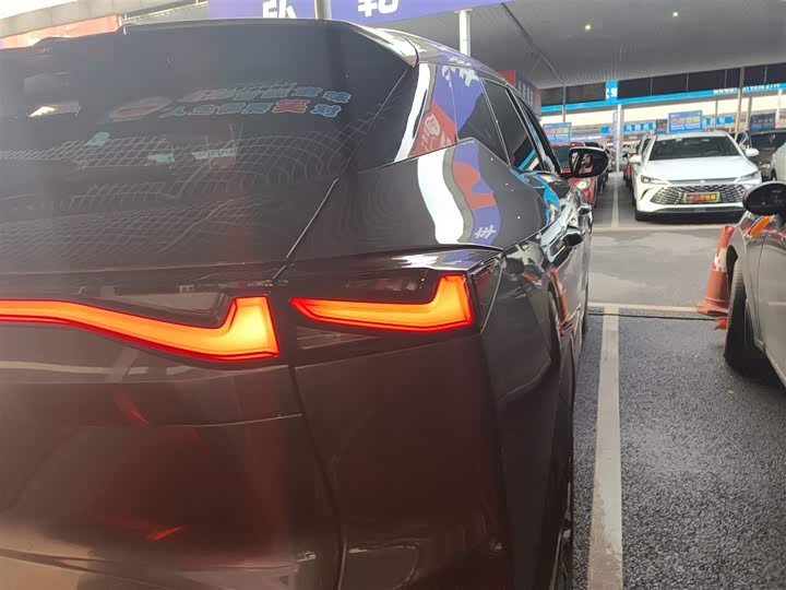 Changan Oshan Z6 2023 2023款 蓝鲸 1.5T DCT智酷型