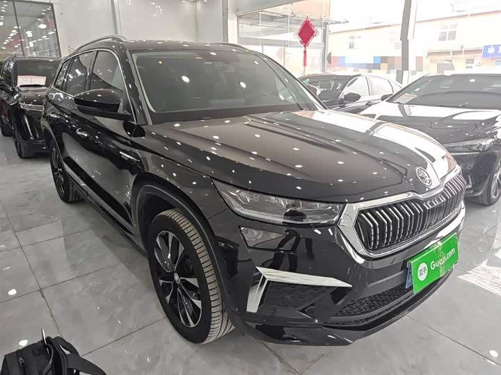 Skoda Kodiaq 2023 2023款 TSI330 7座两驱奢享版