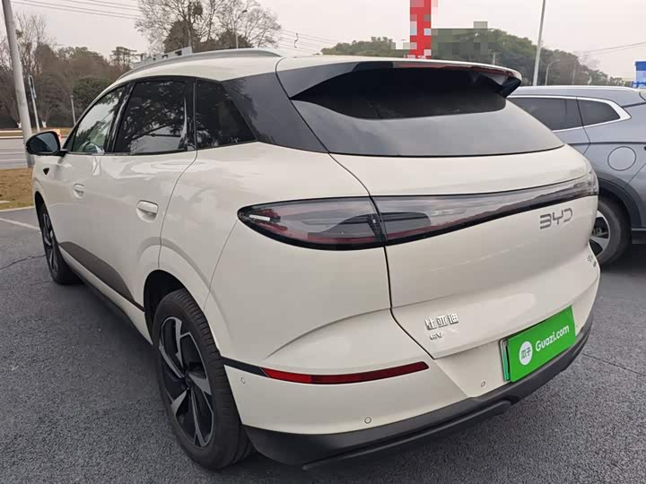 2025 BYD Sea Lion 06 Hybrid/EV