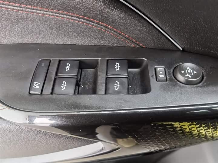 Chevrolet Seeker 2022 2022款 1.5T CVT RS蜂芒版