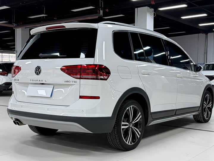 Volkswagen Touran L 2021 2021款 途安L 280TSI DSG拓界版 6座