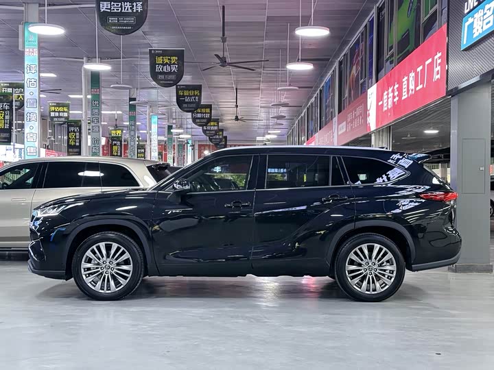 Toyota Highlander 2024 2024款 2.5L智能电混双擎四驱尊贵版 7座