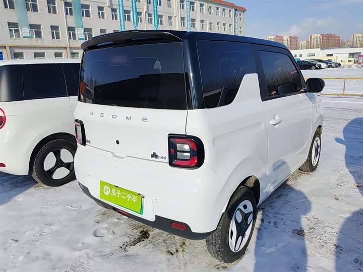Geely Galaxy Panda Mini 2025 2025款 熊猫mini 210km 元气熊
