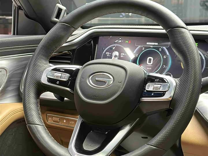 GAC Trumpchi GS8 2024 2024款 领航系列 2.0TGDI 四驱豪华智联版 7座