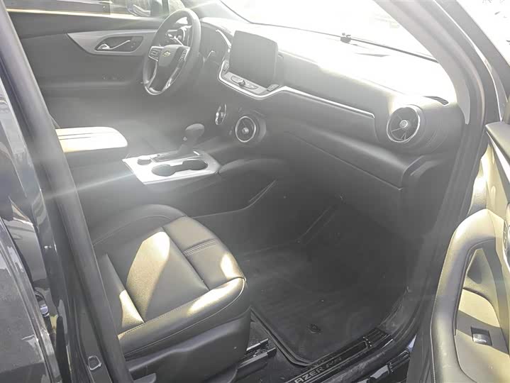 Chevrolet Blazer 2023 2023款 轻混 650T 型版