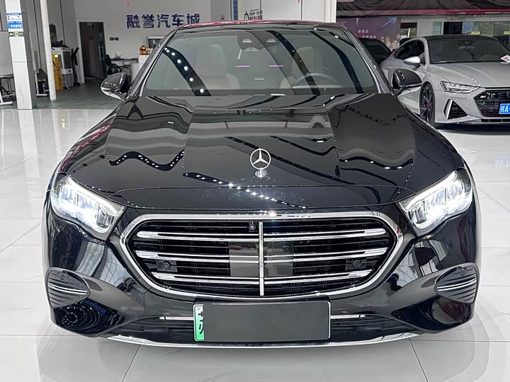 Mercedes-Benz E-Class Hybrid 2024 2024款 E 350 e L 插电式混合动力轿车