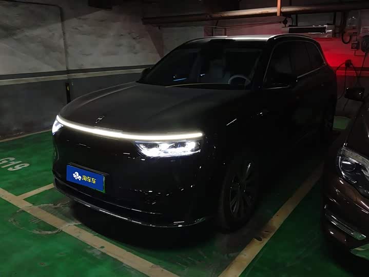 Aito M8 2025 2025款 增程 Max+版 53.4kWh 5座版