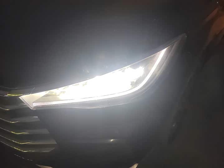 BYD Song Max 2021 2021款 升级版 1.5T 自动豪华型 7座