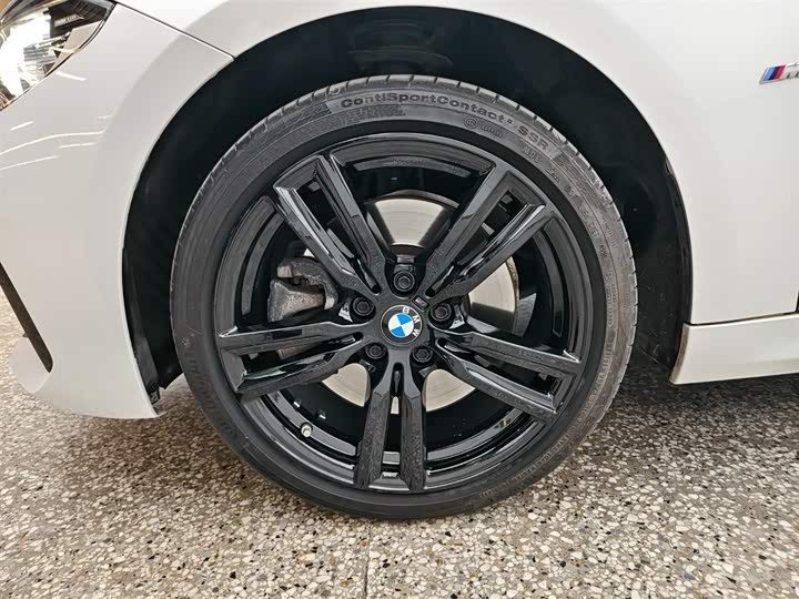 BMW 1 Series 2023 2023款 125i M运动曜夜版