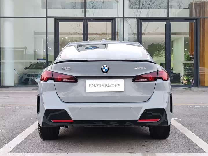 BMW 2 Series 2025 2025款 225L M运动曜夜套装