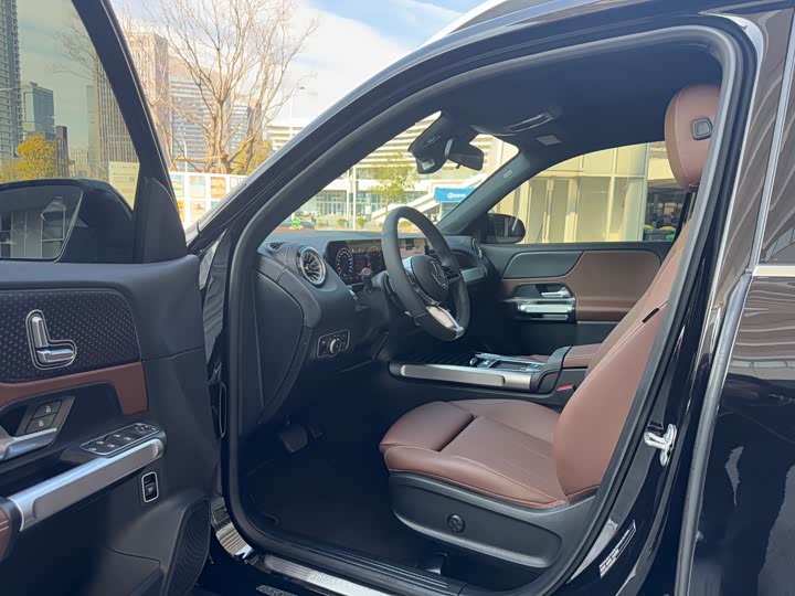 Mercedes-Benz GLB-Class 2025 2025款 GLB 220 动感型