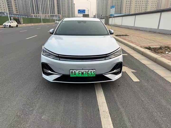 Geely Galaxy A7 2025 2025款 EM-i 70km 启航版