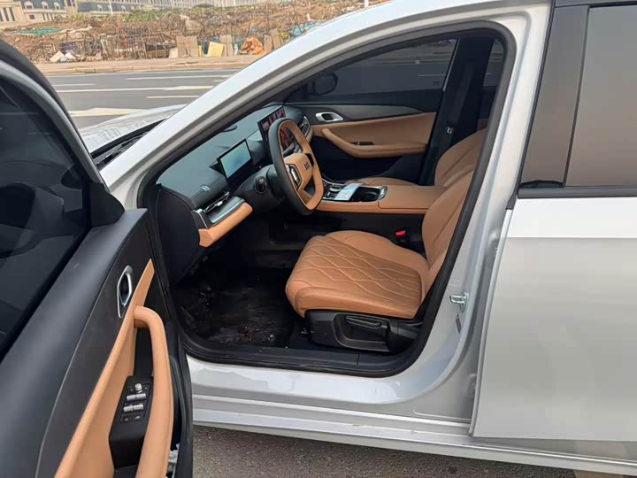 Geely Galaxy A7 2025 2025款 EM-i 70km 启航版