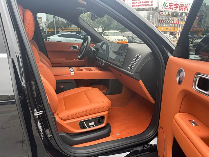 LiXiang L9 2025 2025款 Pro 智能焕新版