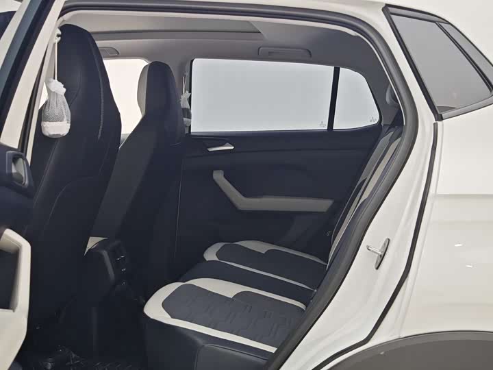 Volkswagen Tharu 2026 2026款 新锐 1.5L 锐意版