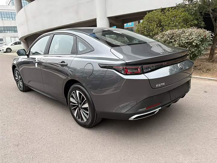 Changan Eado EV 2025 2025款 智慧新蓝鲸 145KM 高能版