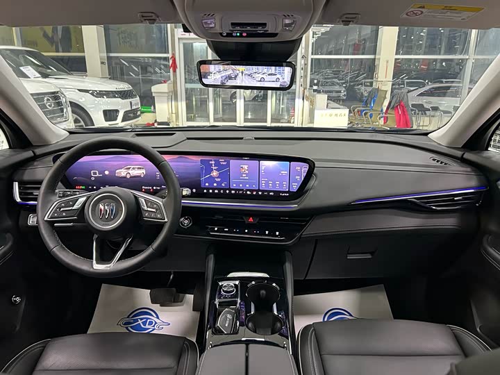 Buick Envision Plus 2025 2025款 昂科威Plus 28T 四驱白金版
