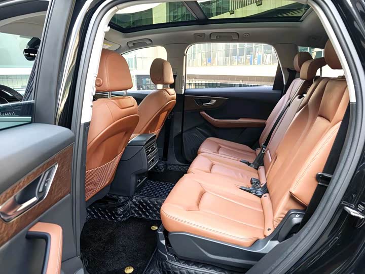 Audi Q7 2024 2024款 45 TFSI quattro S line运动型