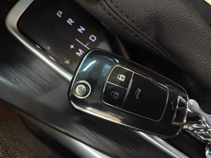 Chevrolet Monza 2024 2024款 1.5L 双离合悦享版