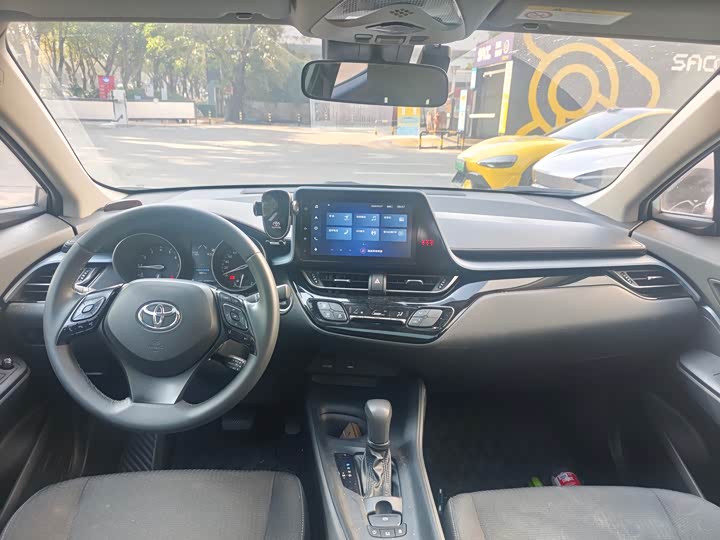 Toyota Izoa 2021 2021款 2.0L 奕享版