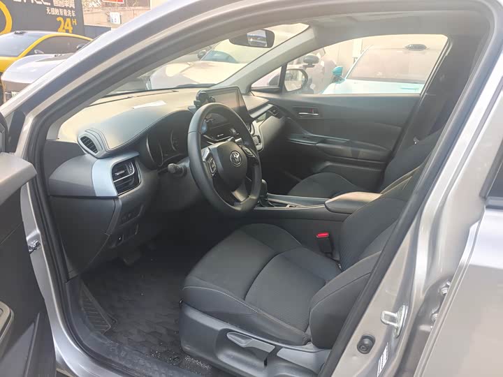 Toyota Izoa 2021 2021款 2.0L 奕享版