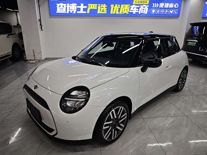 Mini Cooper 2025 2025款 改款 466km COOPER E 经典派