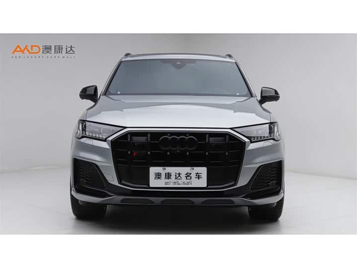 Audi SQ7 2024 2024款 4.0 TFSI 暗夜骑士版