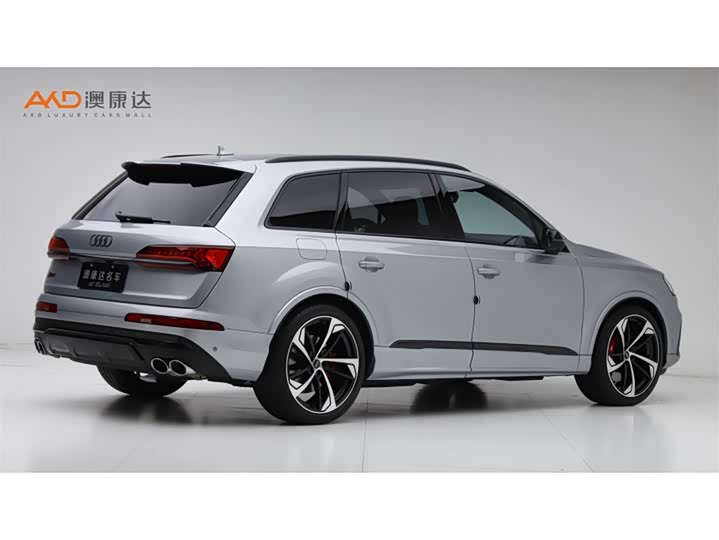 Audi SQ7 2024 2024款 4.0 TFSI 暗夜骑士版