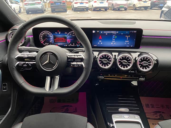 Mercedes-Benz A-Class 2025 2025款 改款 A 200 L 时尚型