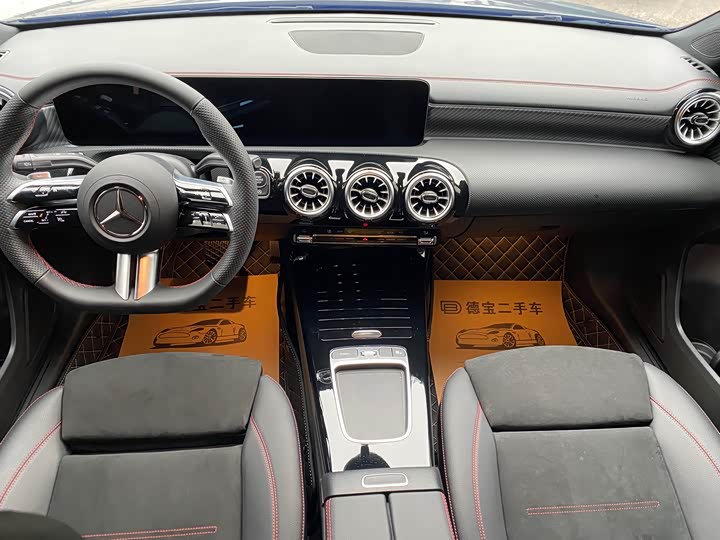 Mercedes-Benz A-Class 2025 2025款 改款 A 200 L 时尚型