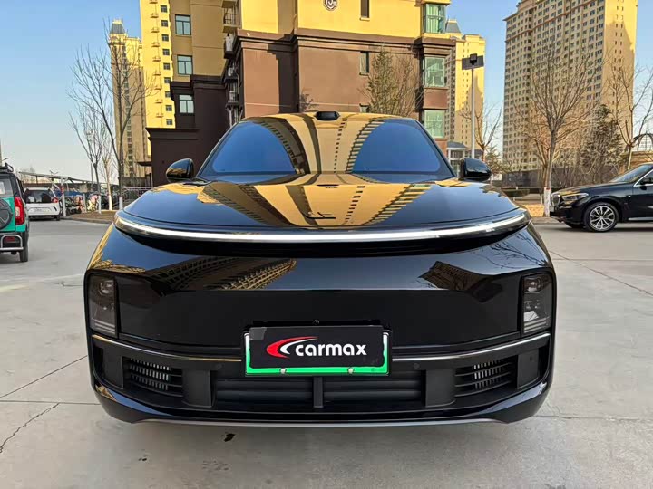 LiXiang L8 2025 2025款 Pro 智能焕新版