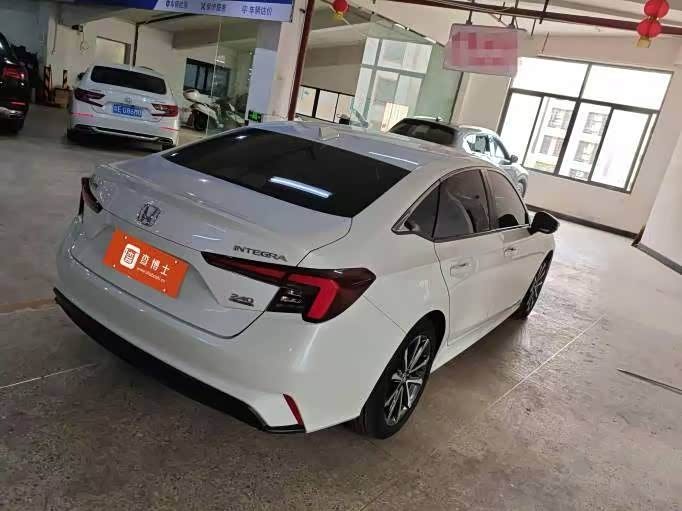 Honda Integra 2023 2023款 240TURBO CVT豪华版