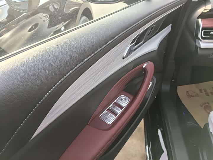 Hongqi H5 2025 2025款 1.5T DCT旗韵版