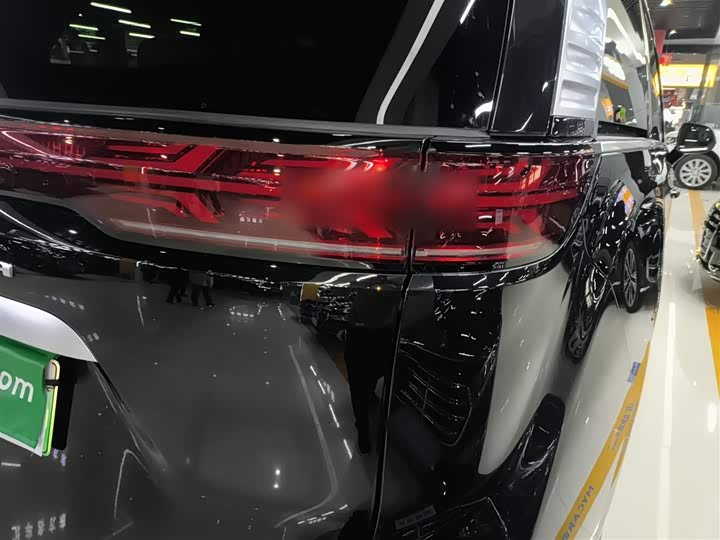 Denza D9 2025 2025款 DM-i 四驱尊航型