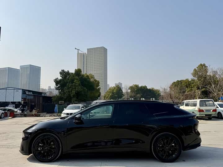 Zeekr 007 GT 2025 2025款 长续航四驱智驾版 100kWh