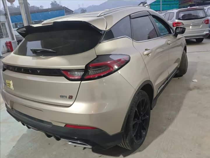 Geely Emgrand GS 2021 2021款 1.4T CVT尊贵型