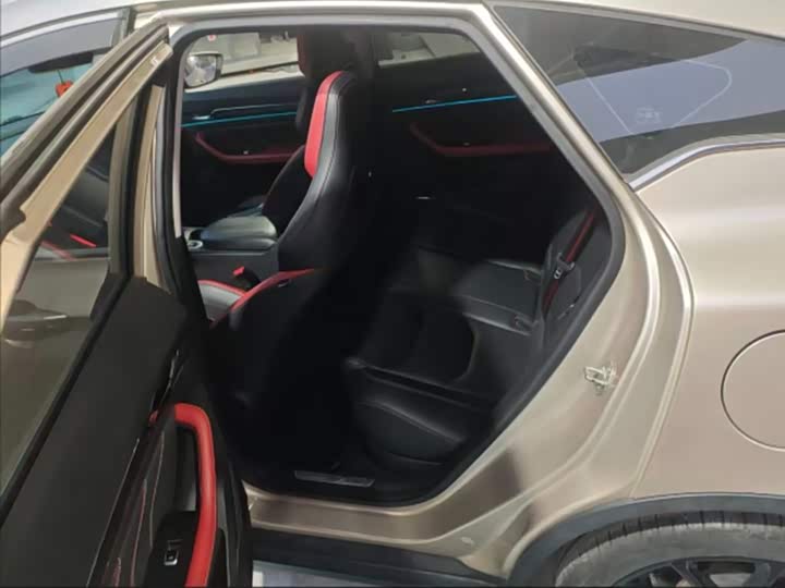 Geely Emgrand GS 2021 2021款 1.4T CVT尊贵型