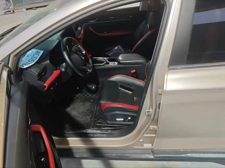 Geely Emgrand GS 2021 2021款 1.4T CVT尊贵型