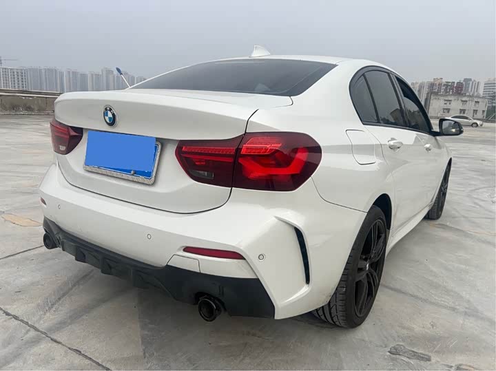 BMW 1 Series 2023 2023款 125i M运动曜夜版