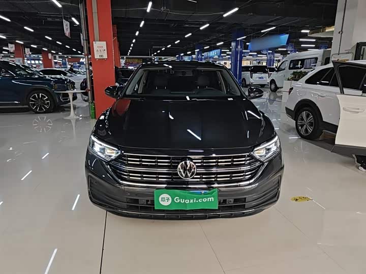 Volkswagen Sagitar L 2025 2025款 改款三 300TSI DSG超越版