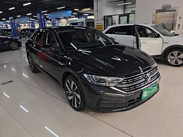 Volkswagen Sagitar L 2025 2025款 改款三 300TSI DSG超越版
