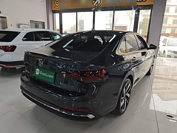 Volkswagen Sagitar L 2025 2025款 改款三 300TSI DSG超越版